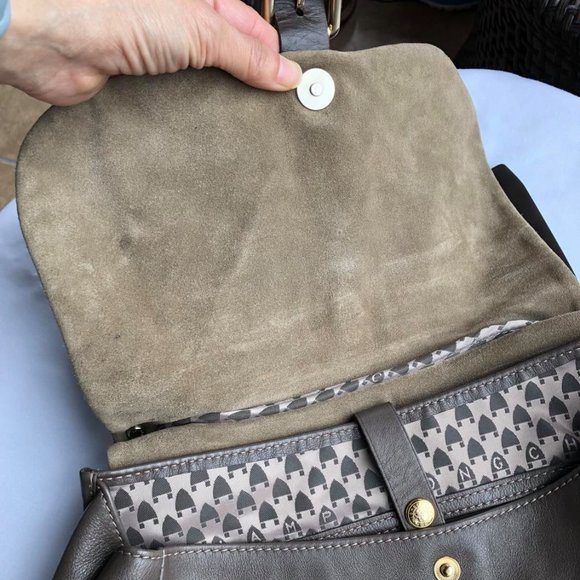 Longchamp Balzane Leather Hobo Bag - Picture 5 of 10